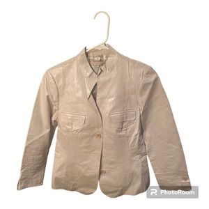 100% real leather cream color light weight women’s jacket size: small